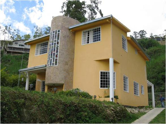 128m2 Casa Contemporánea - Planos PDF/DWG